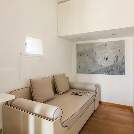 Trilussa Stylish Penthouse * Рим