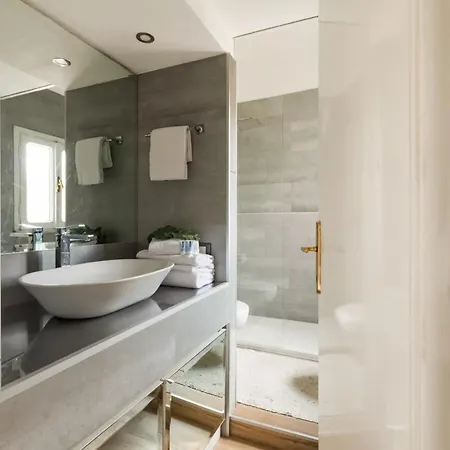 Trilussa Stylish Penthouse Апартаменты